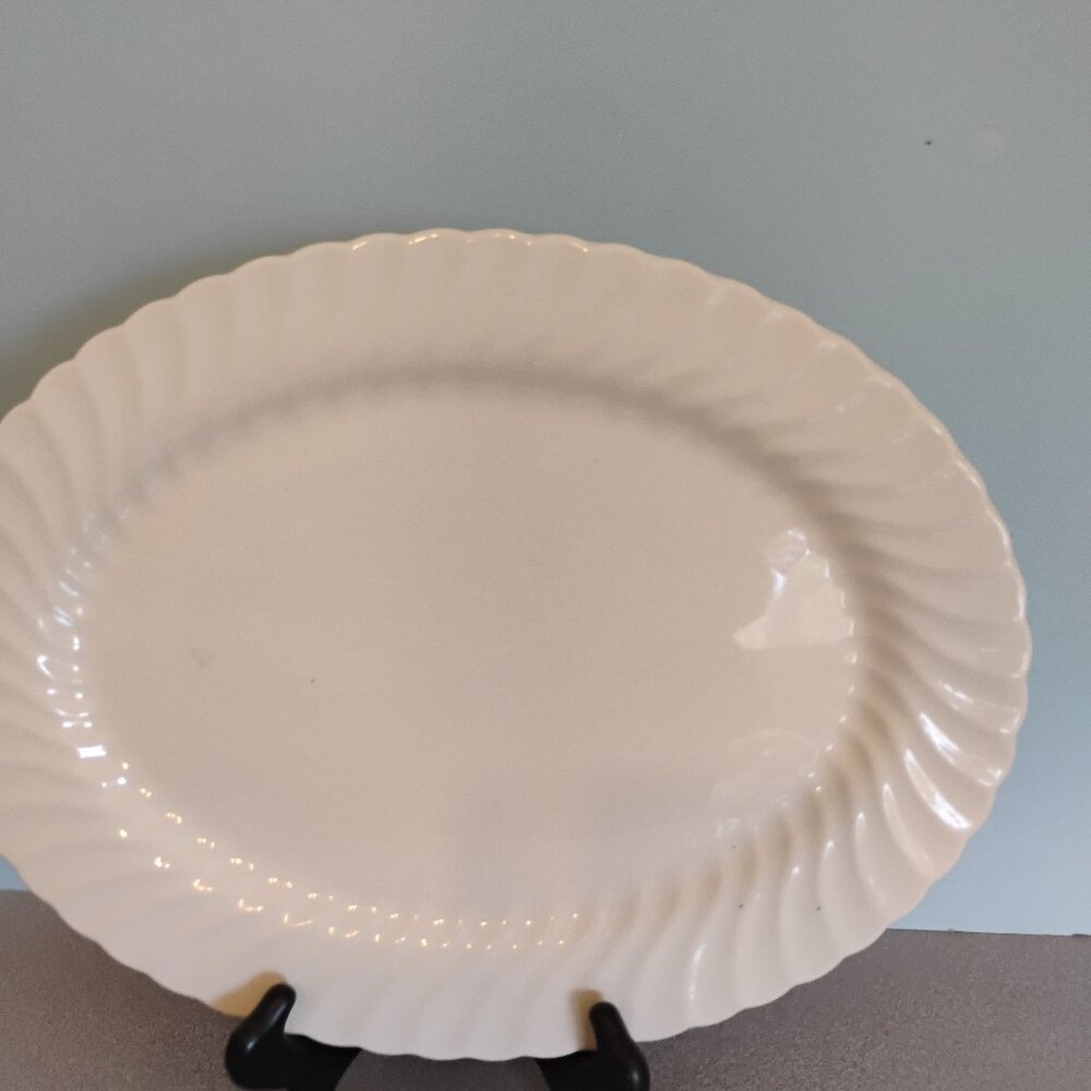 Johnson Bros Regency Pattern White Swirl Oval Platter 13"